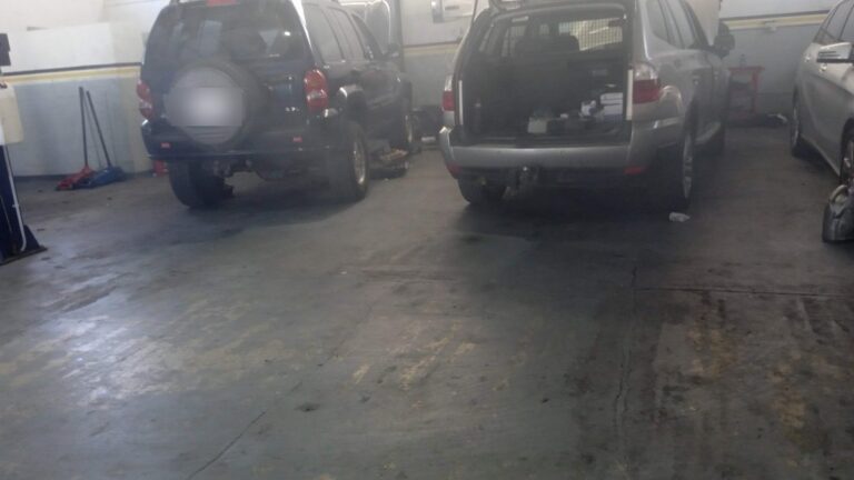 Garage Near Me: How to Find a Repair Workshop and Not a Petrol Station
