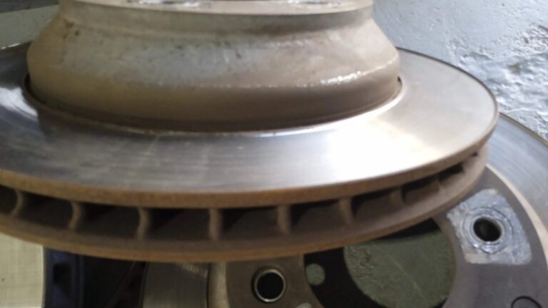 Warped Brake Discs: What It Really Means and What to Do